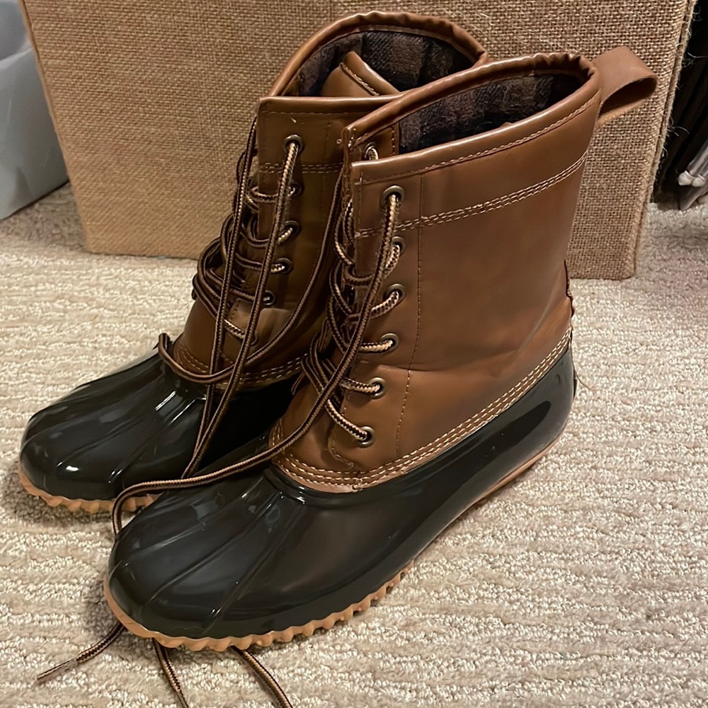 The original sporto duck boot